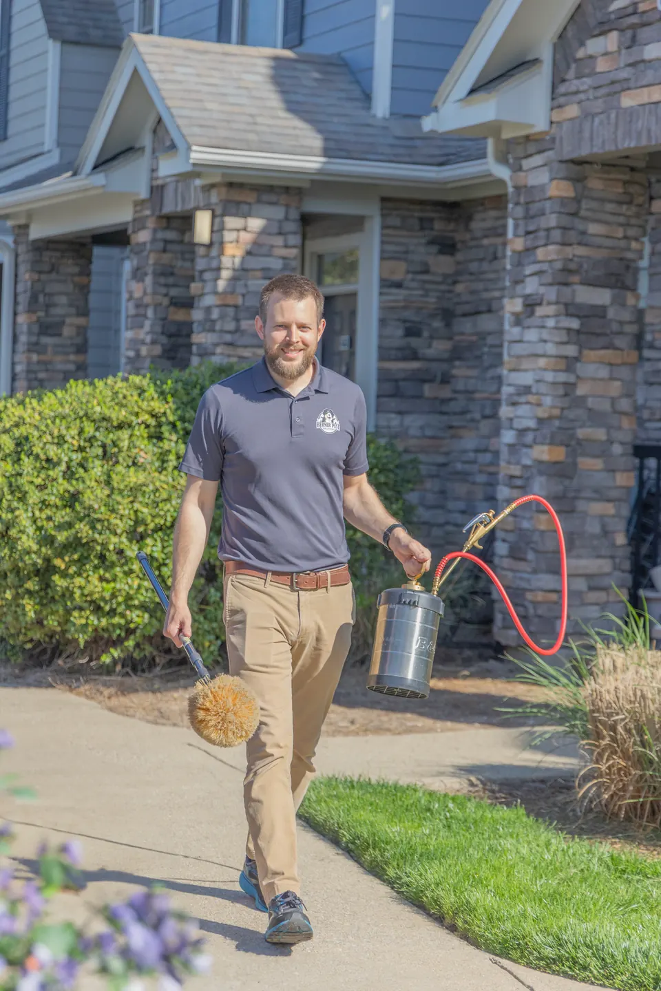 Trent Mobley of Berner Pest Solutions arriving for a pest control treatment in Lexington KY
